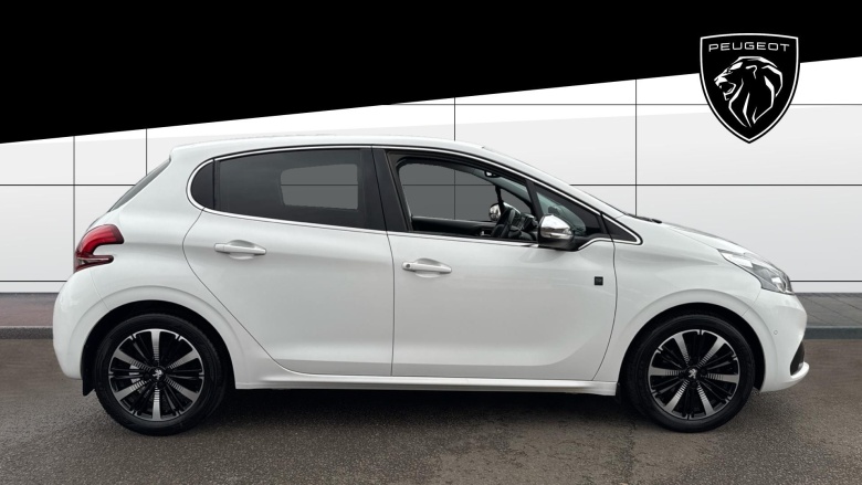 Peugeot 208 1.2 PureTech 82 Tech Edition 5dr [Start Stop] Petrol Hatchback